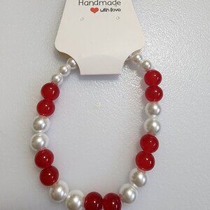 Pearl White/Red Beaded Bracelet